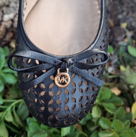 Michael Kors Black Flats - Picture 2 of 9
